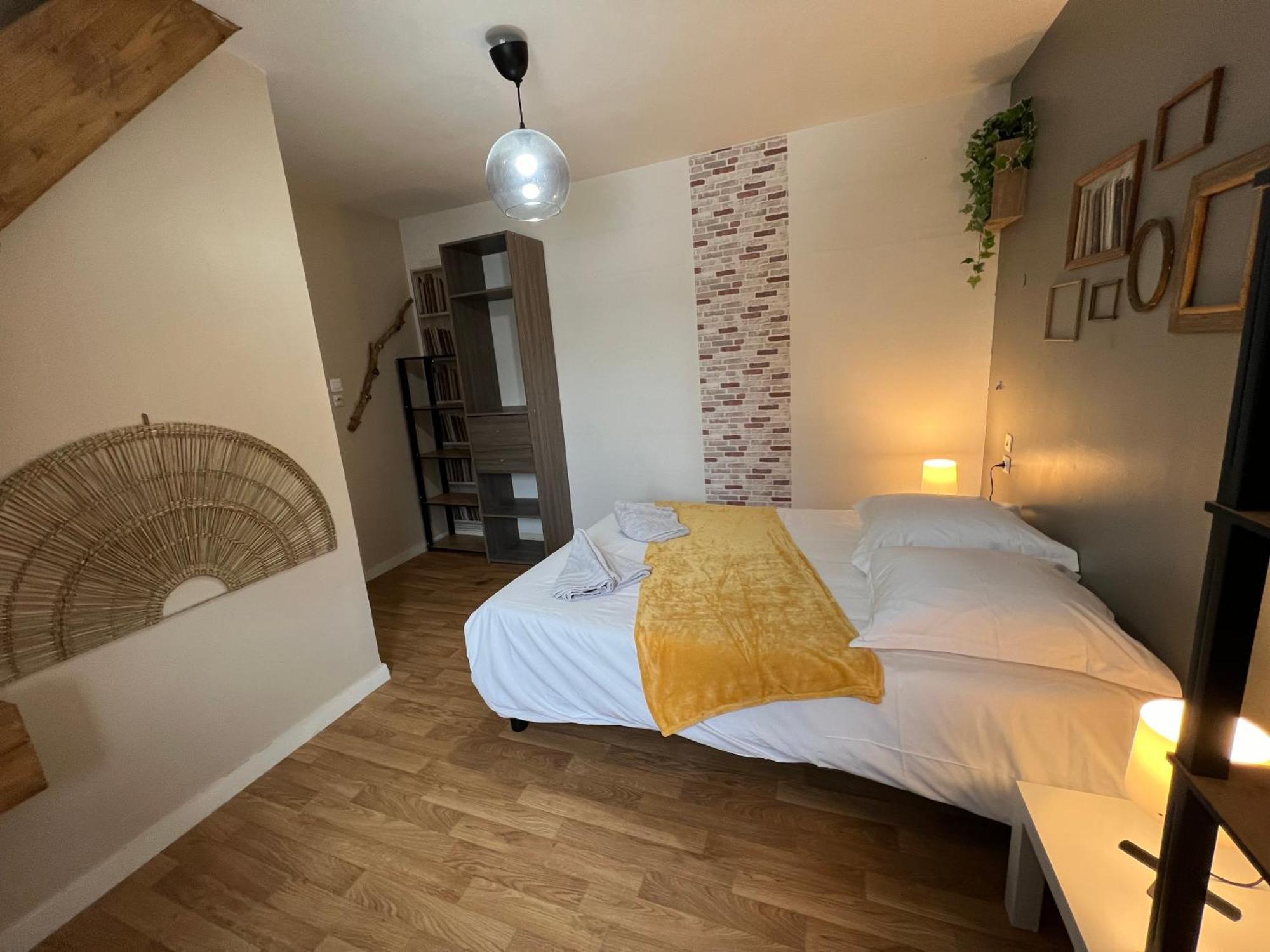Rigolet Maison En Ville Avec Piscine Interieure Le Controis-en-Sologne Zewnętrze zdjęcie